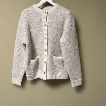 가디건 애프터눈 티 어반 리서치 도어스 쿠미쿄쿠 애니시스