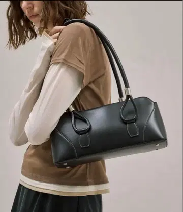 PUBLIC TOKYO 내로우 핸들 와이드 백