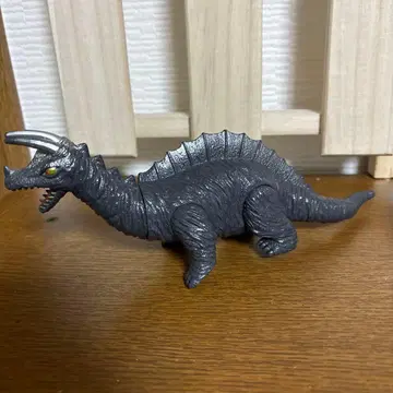 울트라맨 괴수 킹 자우르스 블랙 약 23cm