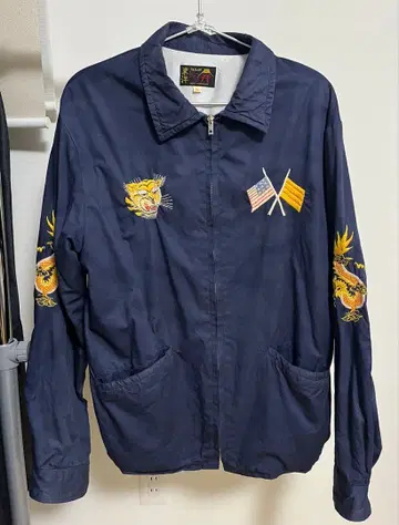 동양 테일러 베트남 자켓 자수