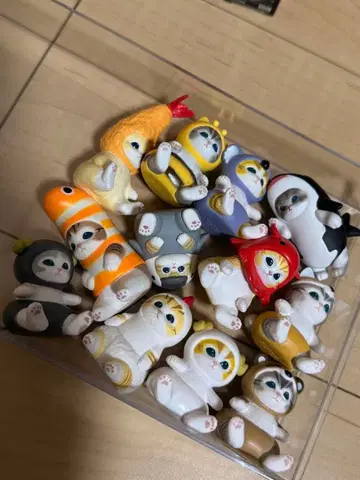 mofusand 모프 샌드 피규어 12개 가챠 묶음 판매