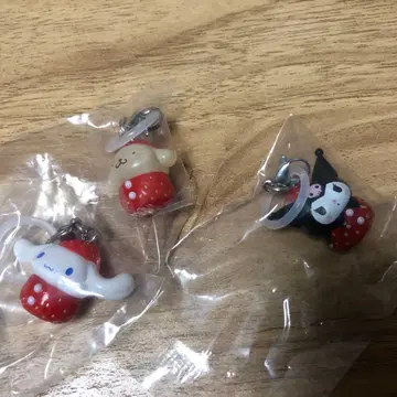 딸기 메지루시 액세서리 산리오