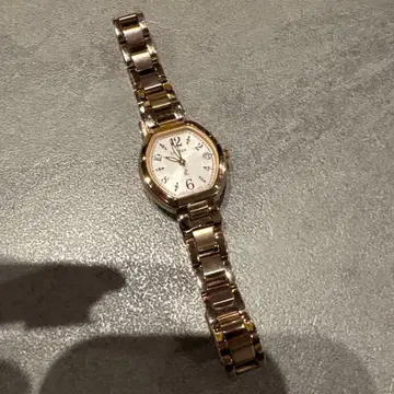 시티즌 골드 아날로그 시계