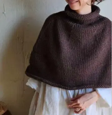 veritecoeur 부드러운 니트 판초 다크 브라운