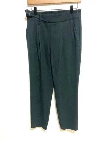 [ sia la luce 시아라루체 ] 다크 그린 테이퍼드 팬츠 38