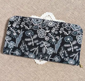 미나 페르호넨 celebrate 장지갑 핸드메이드 셀레브레이트