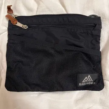 GREGORY 블랙 숄더백