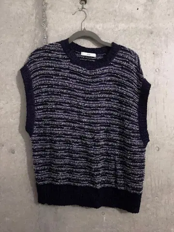 UNITED ARROWS ASTRAET 니트 베스트