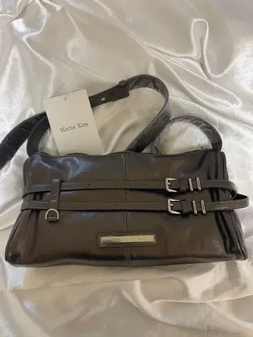 Madin Kim 브라운 가죽 숄더백