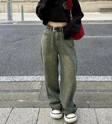 SHAGGIE 오로라 큐빅 장식 빈티지 루즈 데님 팬츠 (재고 없음)