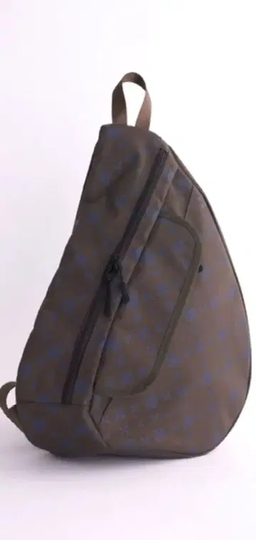 새상품급 Daily russet 모노그램 패턴 원숄더 바디 백