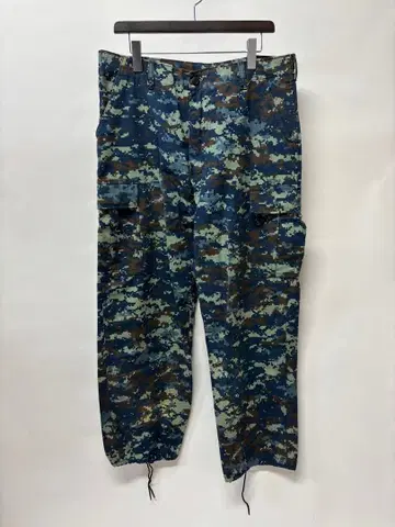 민간품? 네이비 디지털 카모플라주 카고 팬츠 Y2K