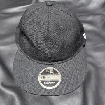 9FIFTY SNAPBACK 블랙 캡