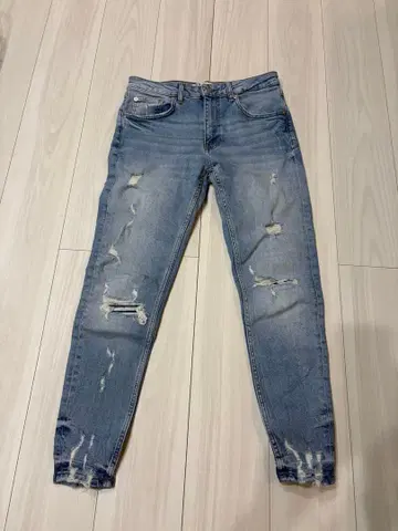 ZARA 데미지 스키니 데님 eur40