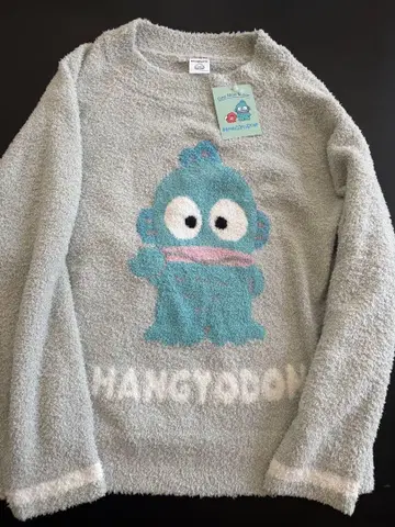 한교동 니트 풀오버 새상품 룸웨어 복슬복슬 상의 산리오