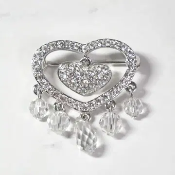 스와로브스키 하트 티어드롭 브로치