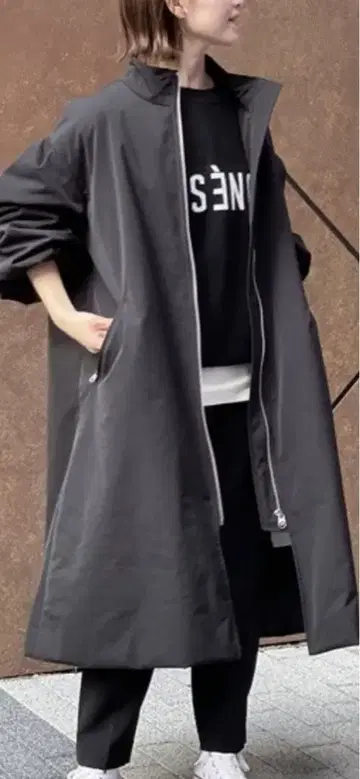 스픽앤스팬 충전솜 볼륨 슬리브 코트 38