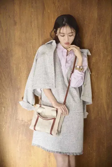 Mystrada 트위드 미니 점프 스커트