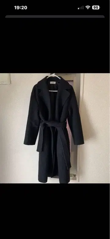 롱 코트 블랙 [ 미라 오웬 ]