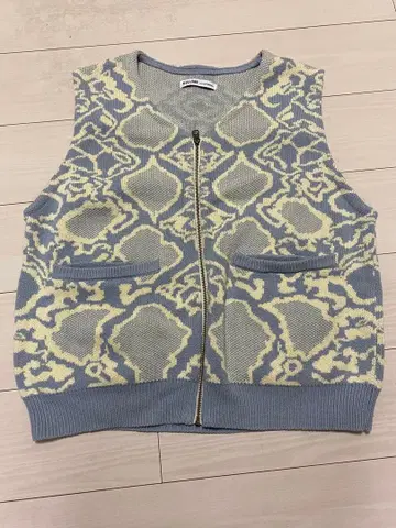 파랑과 크림색 니트 베스트 journal standard