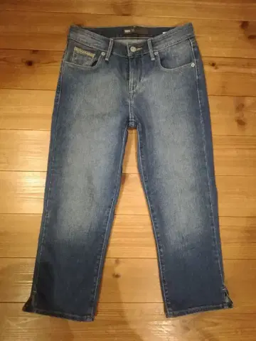 [ Levi's ] 7부 기장 청바지