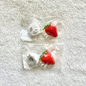 DMM 스크래치 식품 샘플 마그넷 딸기&생크림 2개 세트