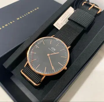 미사용 박스 포함 Daniel Wellington