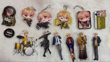 미코토 아크릴 스탠드 아크릴 키링