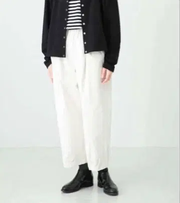 택 포함 새상품 카구레 코튼 크롭 팬츠 어반 리서치 도어스