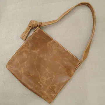 미사용품 PLANT 플랜트 5주년 기획 '카시아' 드롭 토트