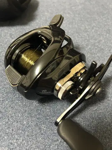 가격 인하 중 SHIMANO Metanium DC 70 베이트 낚시릴