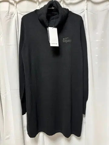 LACOSTE 캐시미어 블렌드 스와로브스키 터틀넥 니트 38L