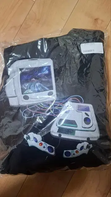 THE RAMPAGE 후드티