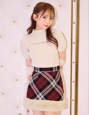 michellmacaron 미셸 마카롱 퍼 체크 미니 스커트