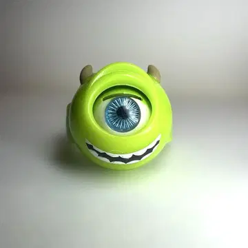 마이크 와조스키 눈 감는 반지