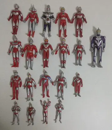 당시물 울트라맨 피규어 모음 소프트 비닐 인형 타로 엄마 킹