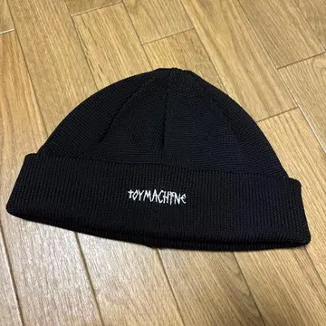 TOYMACHINE 블랙 비니 2way
