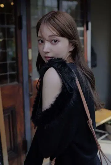 [미사용 새상품 택 포함] 에코 퍼 슬리브 니트 풀오버 SNIDEL