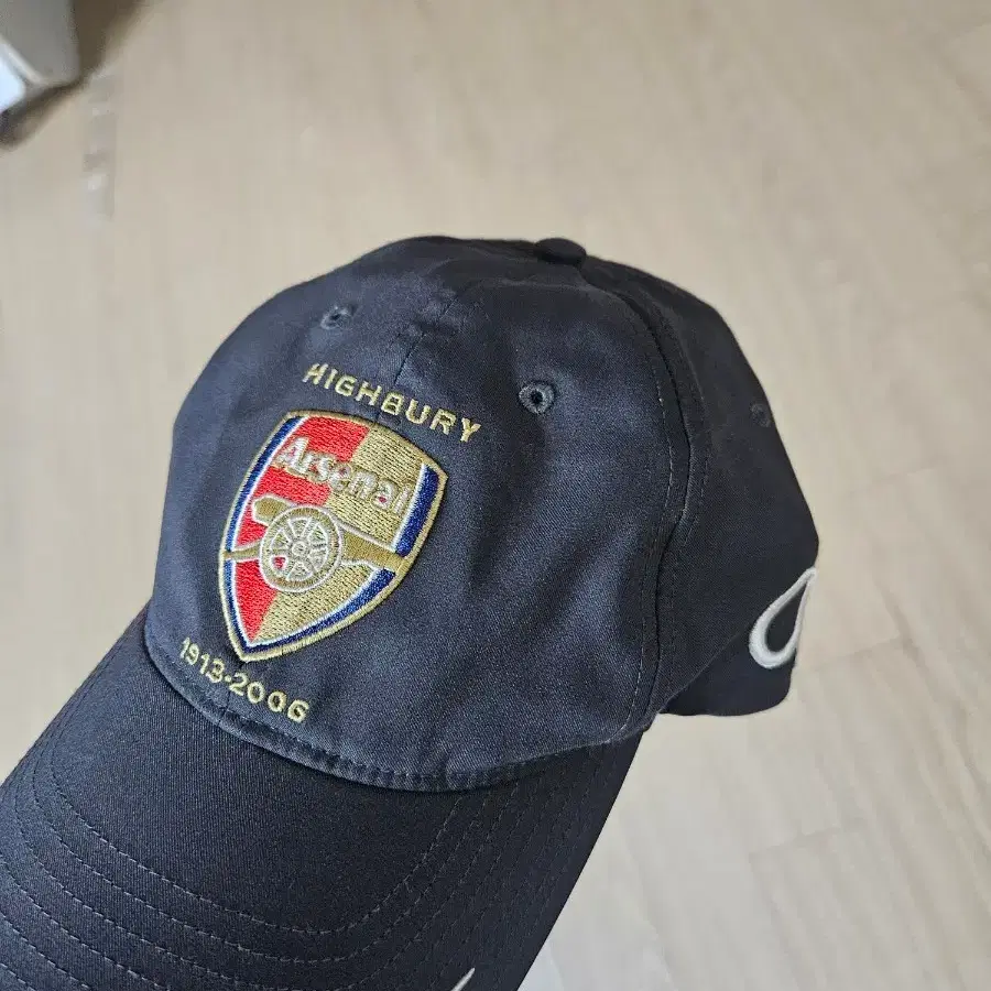 nike arsenal cap