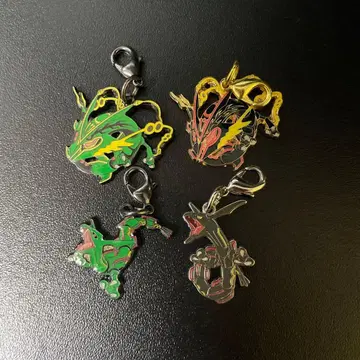 포켓몬 센터 메탈 참 레쿠자 세트