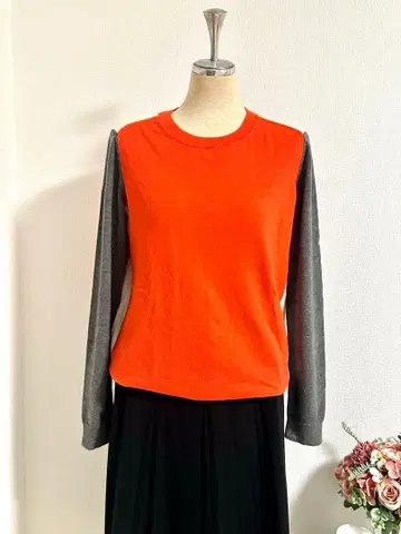 새상품급 GAP 긴팔 니트 오렌지 그레이 바이컬러 크루넥 스웨터