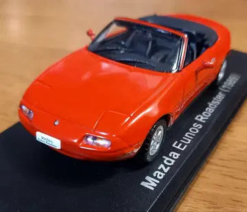 중고 자동차 모형 Mazda Eunos Roadster (1989) 레드