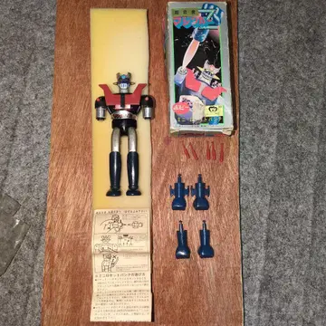 마징가 Z, 포피 초합금