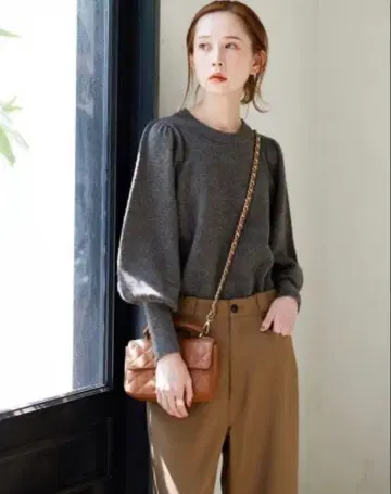 저널 스탠다드 스트레치 에어리 퍼프 풀오버 울 그레이