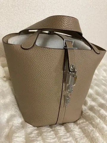 [실버 금장 장식] 이마이백 천연 가죽 큐브백 S PM Rennes