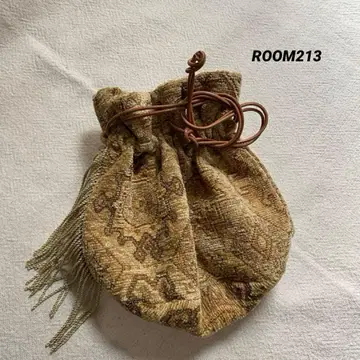 [ 새상품 미사용 ] ROOM213 자카드 직조 프린지 복조리 백