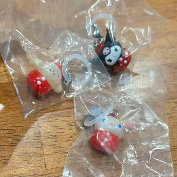 산리오 딸기 메지루시 참