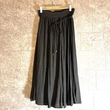 새상품급 안감 부착 착용감 발군 스커트