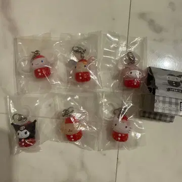 딸기 메지루시 액세서리 산리오 컴플리트