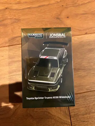 Tarmac Works Toyota Sprinter Trueno AE86